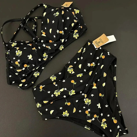 PINK 2PC Swimsuit - Picture 3 of 4